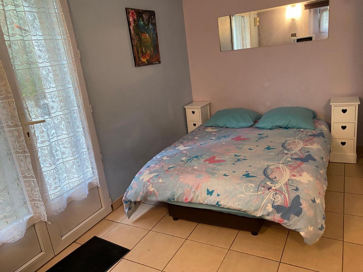 Charmant Studio Equipe Proche Paris Et Versailles Chaville Buitenkant foto